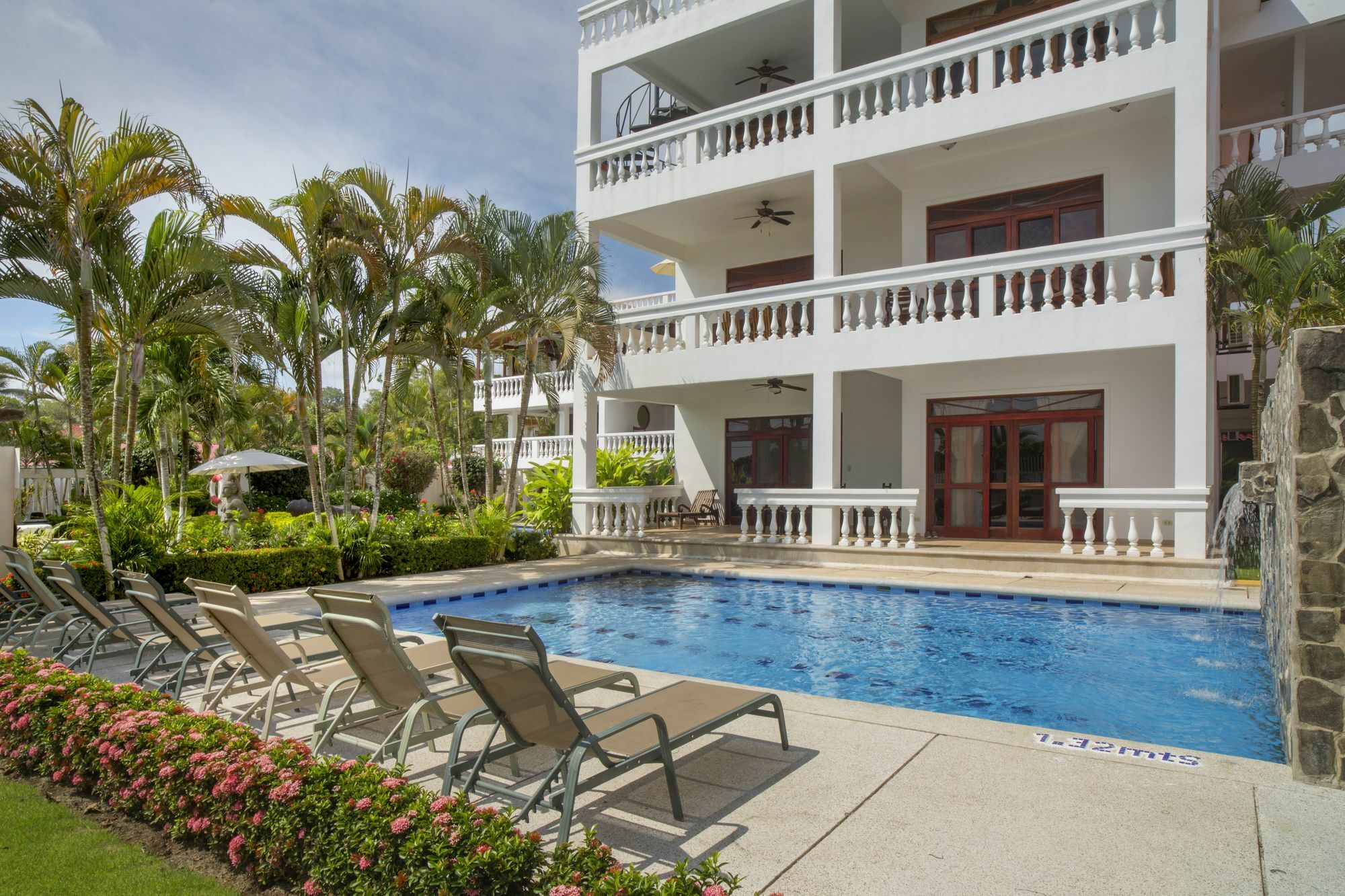 Apartment Paloma Blanca 4d Jaco