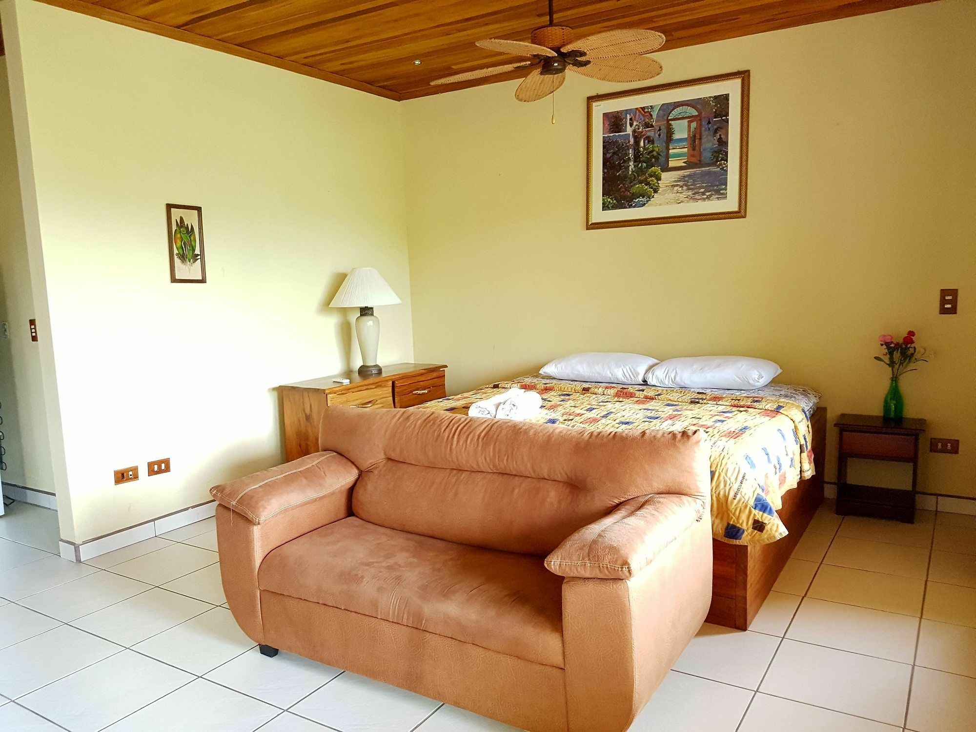 Pacifico Loft Hotel 2*