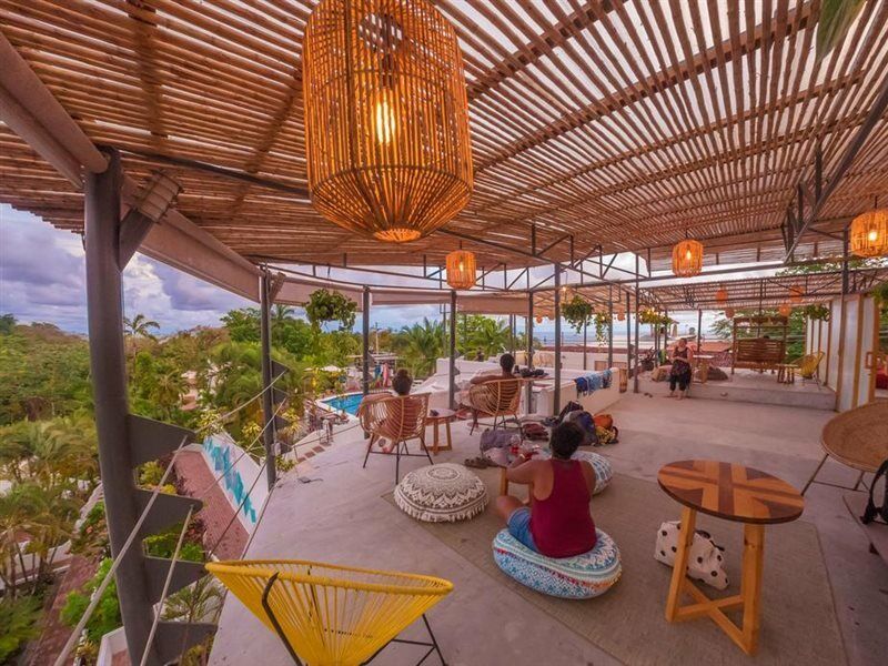 Selina 3* Manuel Antonio