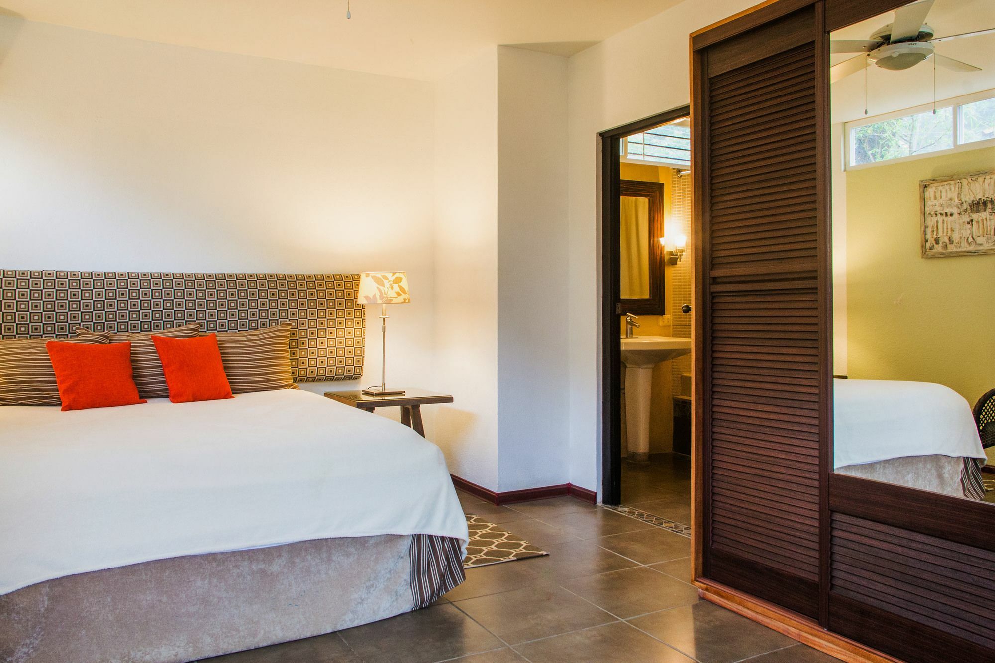The Place Hotel Carmen (Puntarenas)