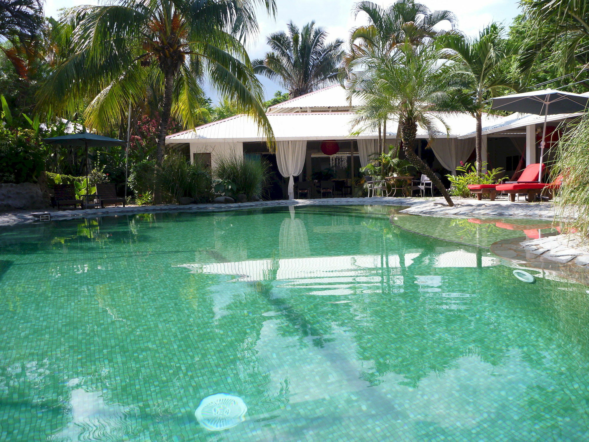 The Place Hotel Carmen (Puntarenas)