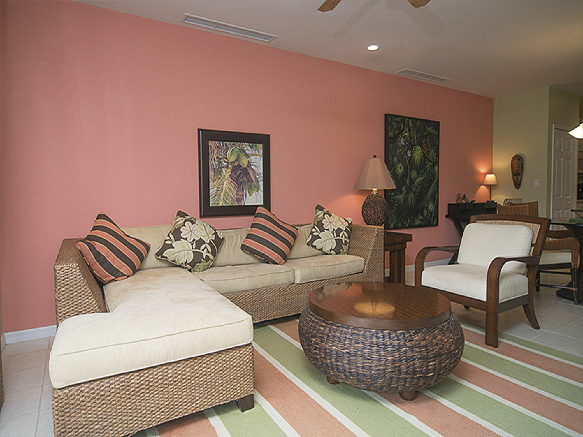 Pacifico Holiday park 4*