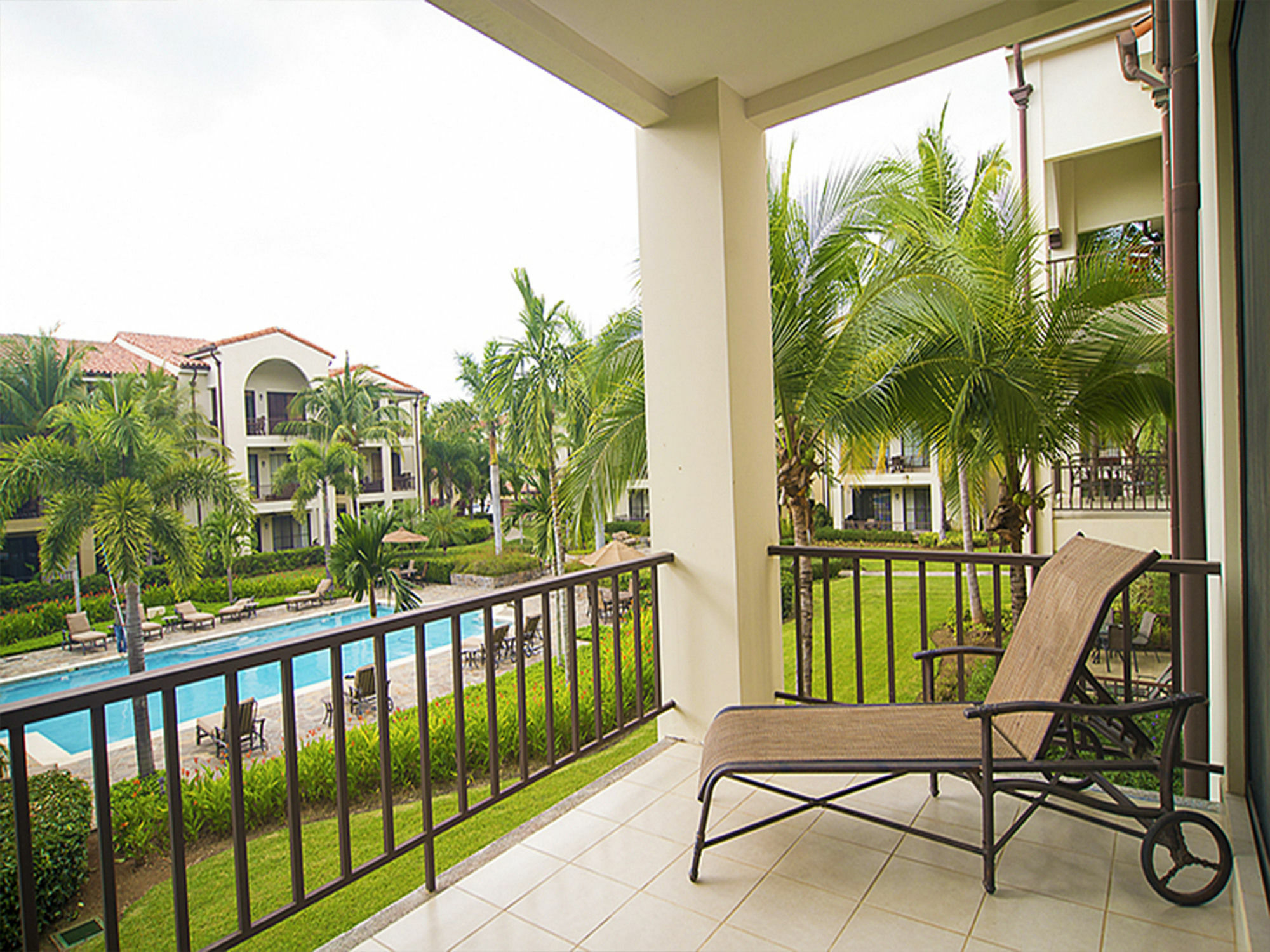 Pacifico Holiday park 4*