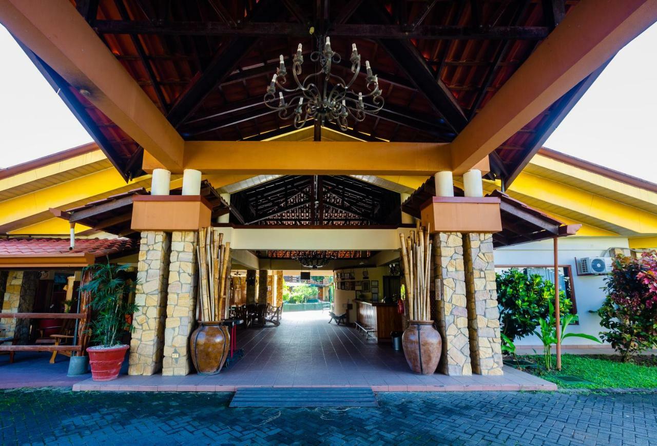 Hotel Amapola