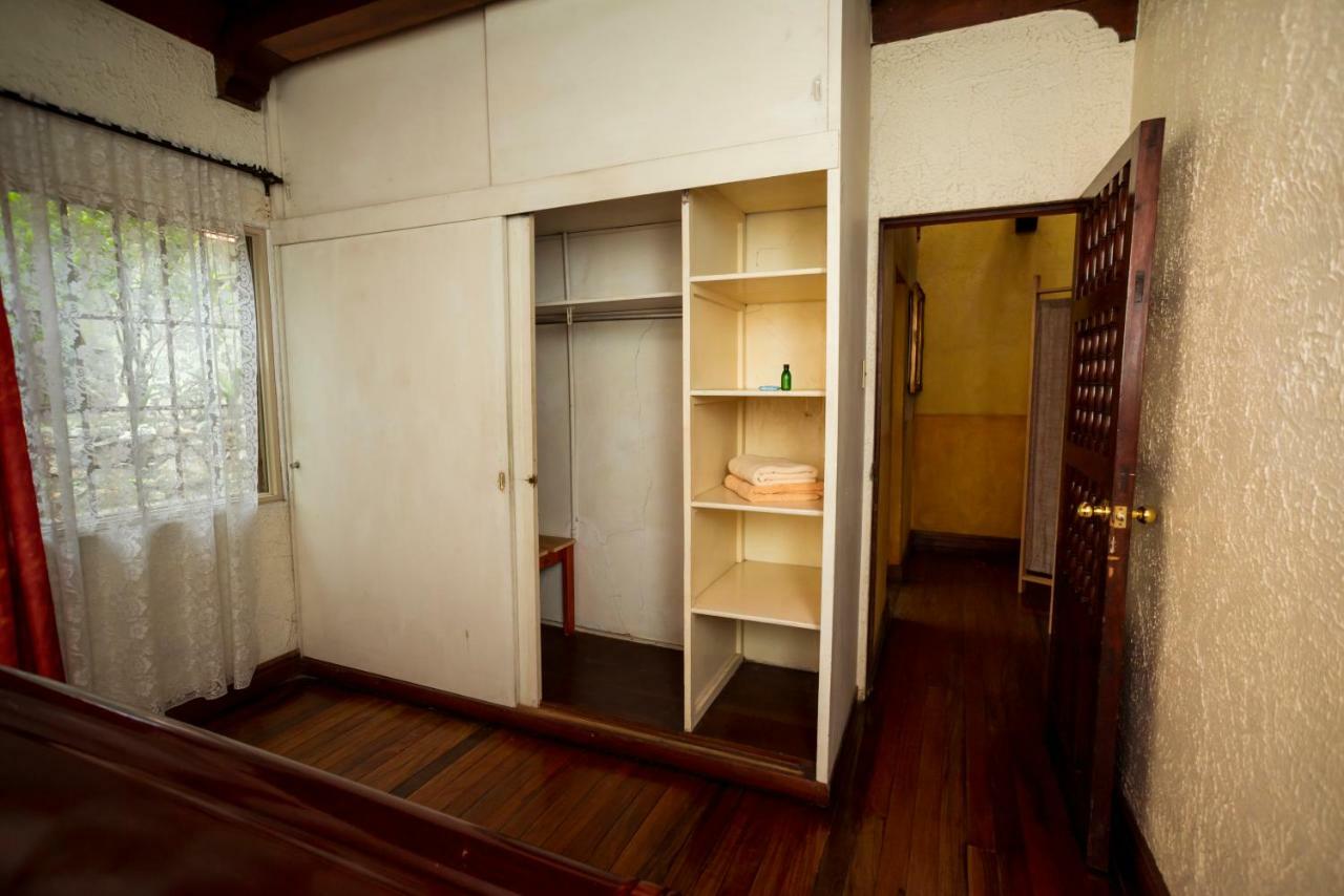 Guest house Casa De Piedra Escazu San Jose (San Jose)