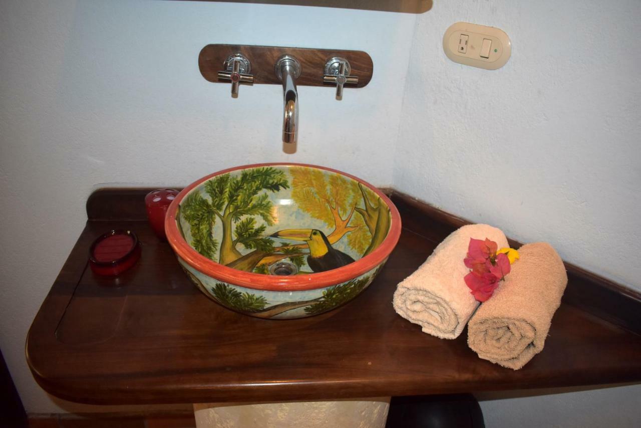 La Cacatua Hotel 3*