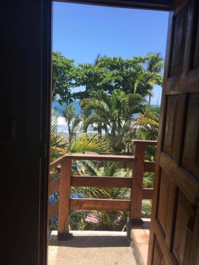 Hotel Ola Bonita Beachfront 3*