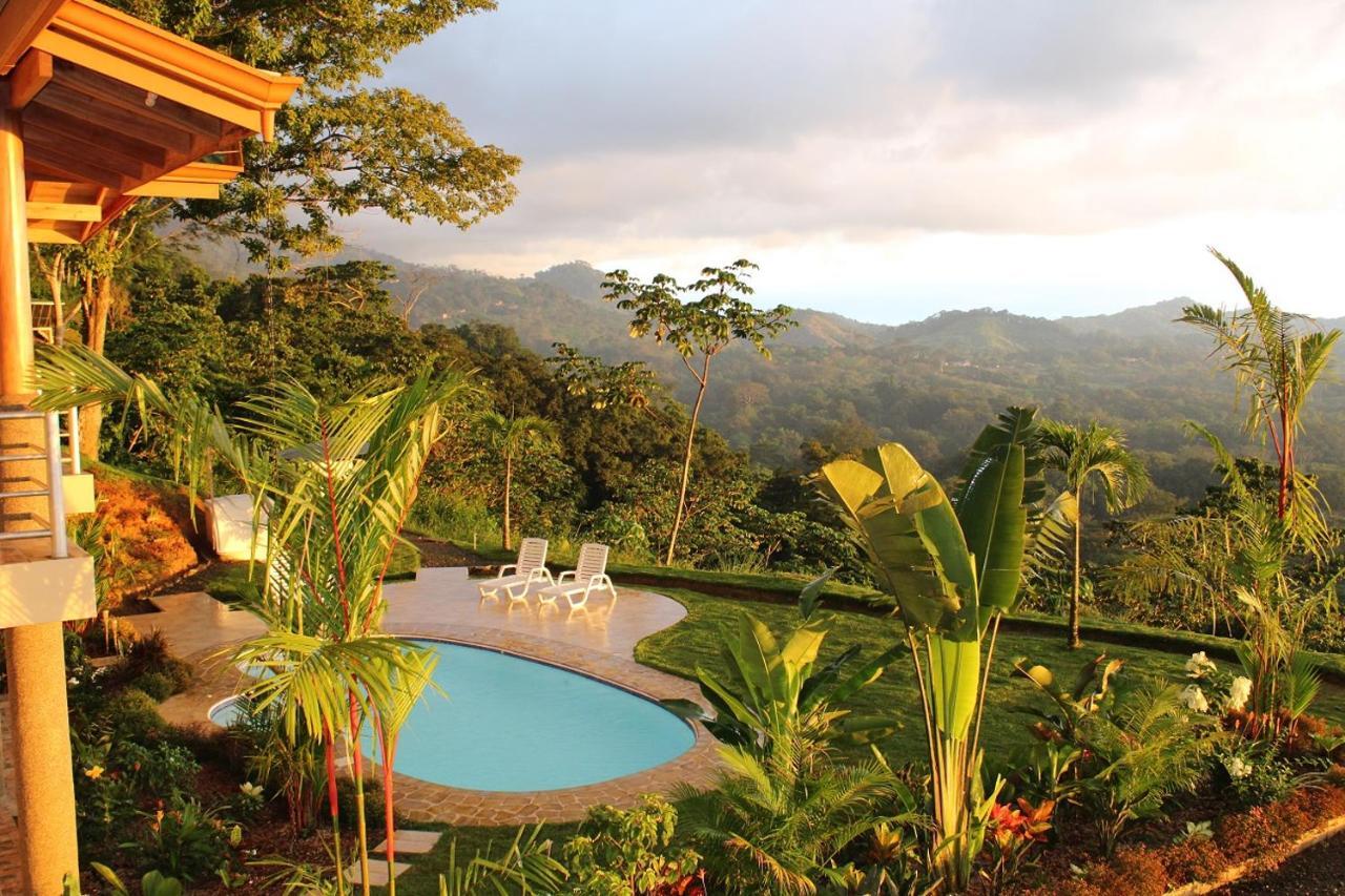 Vista Hotel 4*