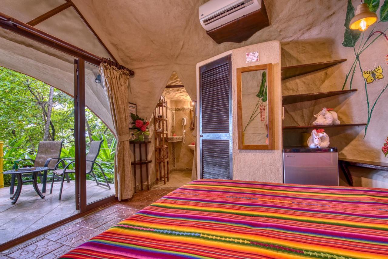 Ylang Ylang Hotel