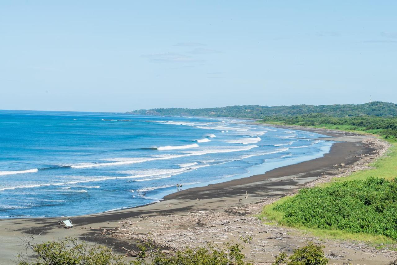 Driftwood Glamping & Boutique Playa Guiones