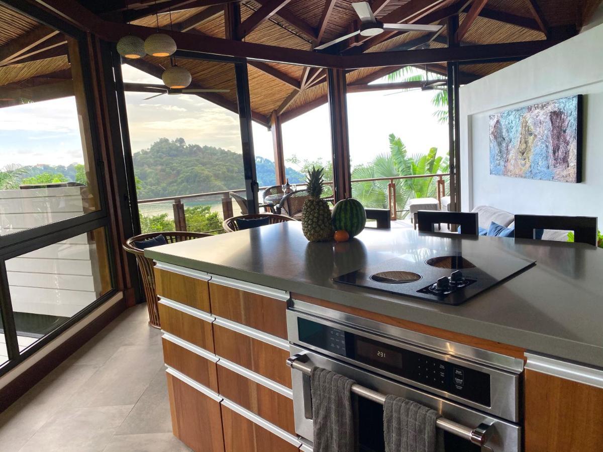 Monkitail @ Tulemar Resort Manuel Antonio