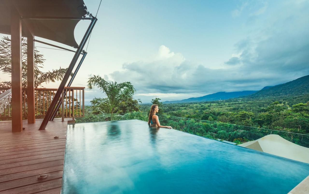 Luxury tent Nayara Tented Camp 5*