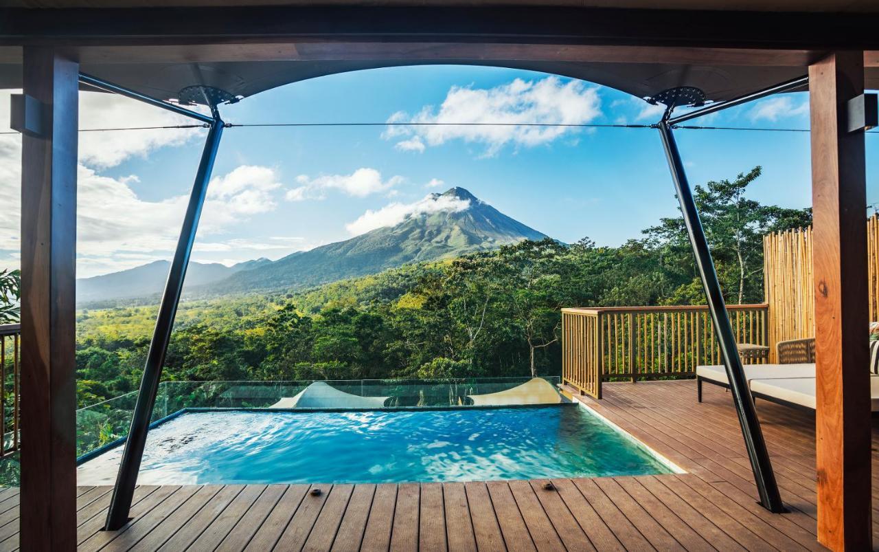 Luxury tent Nayara Tented Camp