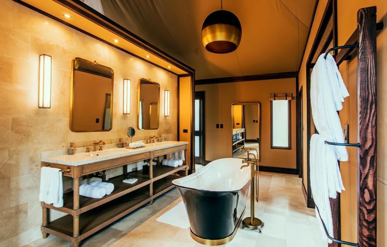 Nayara Tented Camp 5*