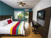 Hotel Puerto Azul 4*