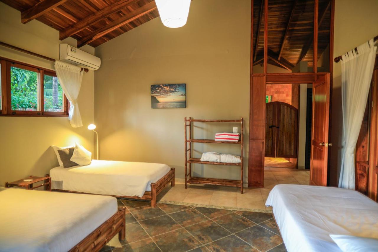 Santa Teresa Hotel *