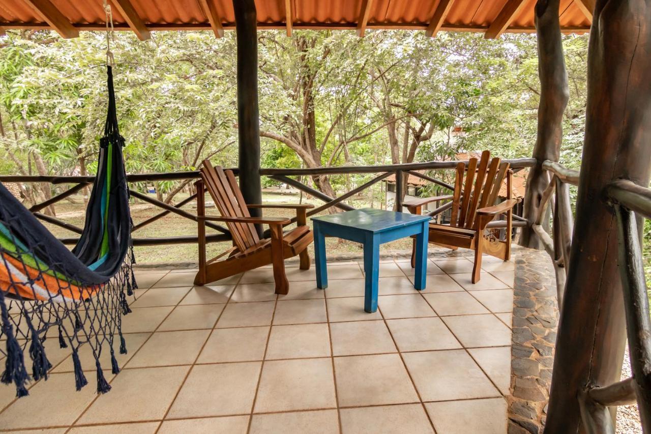 Hotel Cabinas Olas
