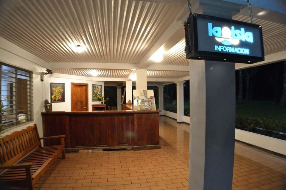 La Isla Parrita