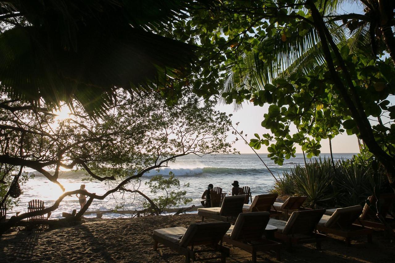Sueno Del Mar Beachfront 3*