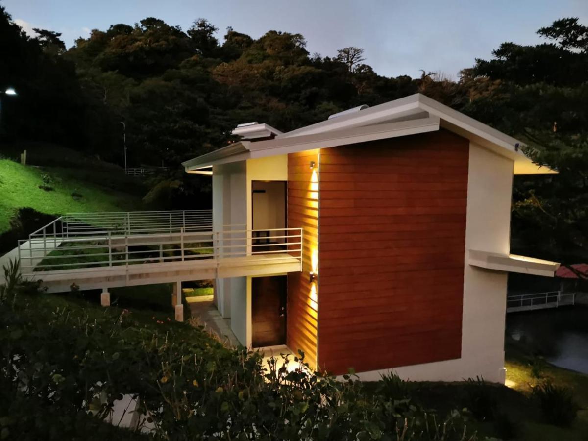 Burbi Hotel Monteverde