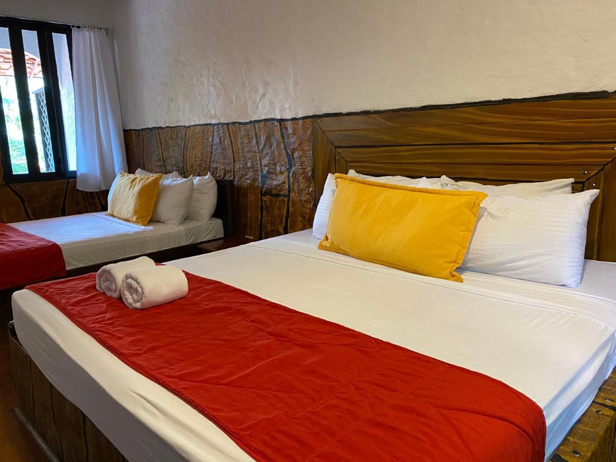 Hotel Mimos 3*
