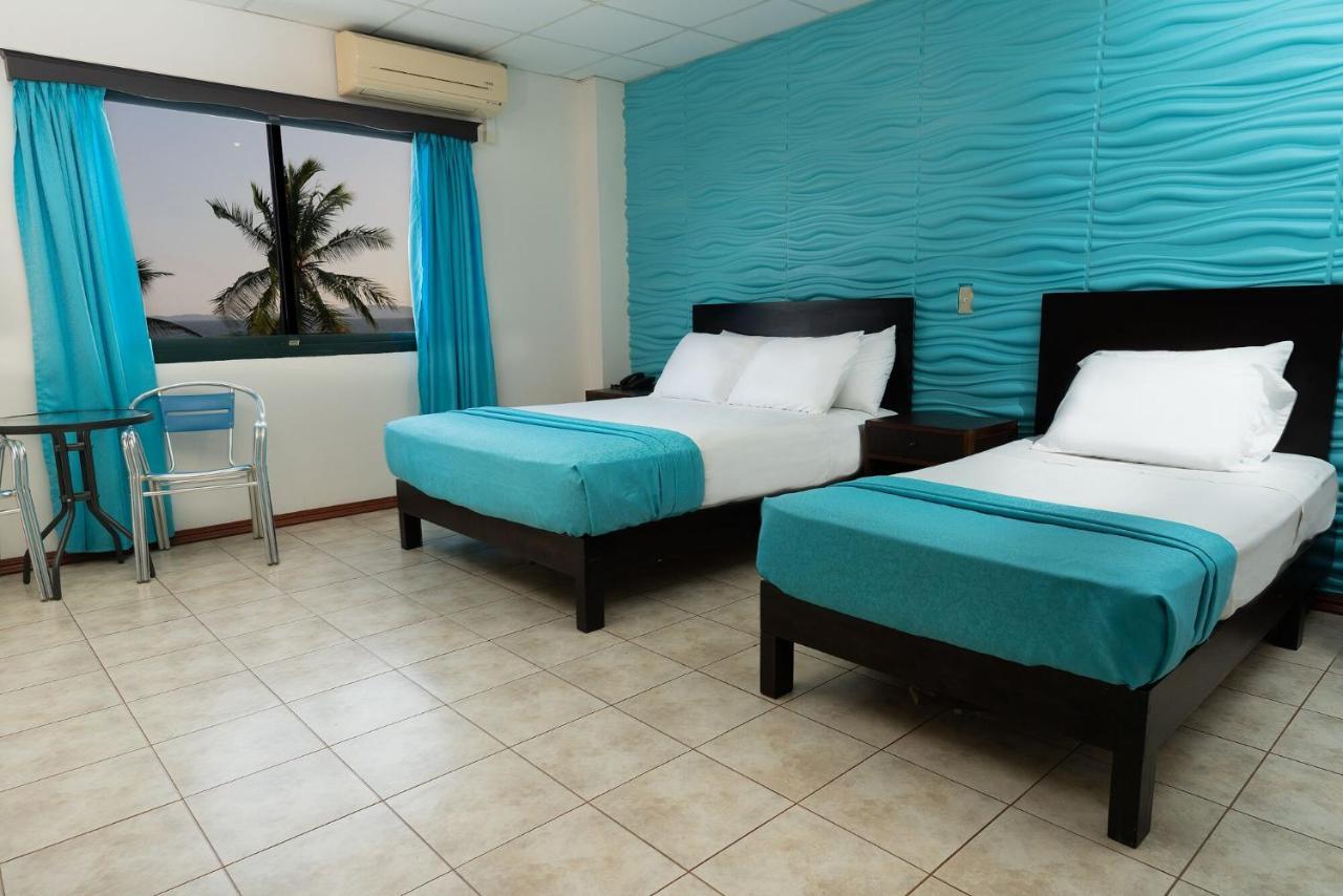 Hotel Puntarenas Beach