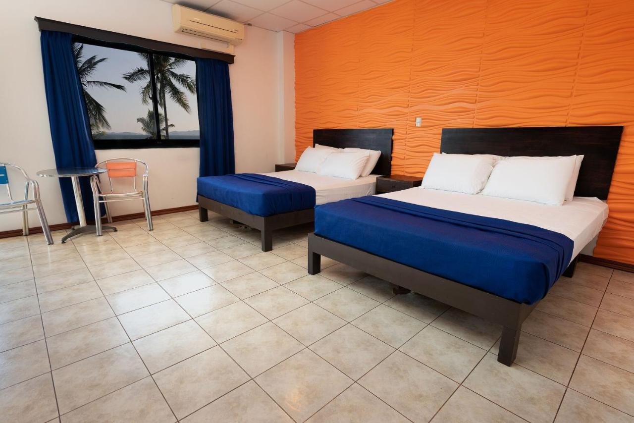Hotel Puntarenas Beach 4*