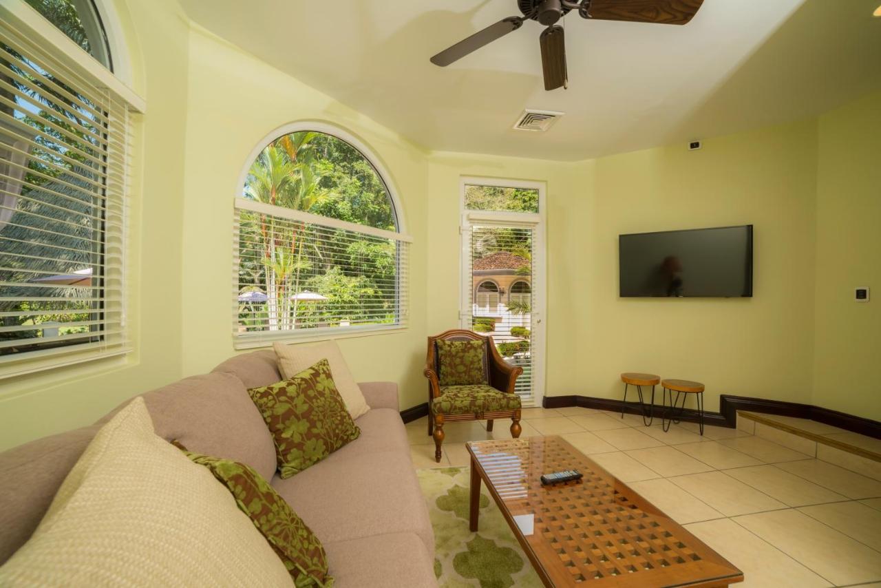 Holiday home Suenos Harmon House By In Cr Playa Herradura (Puntarenas)