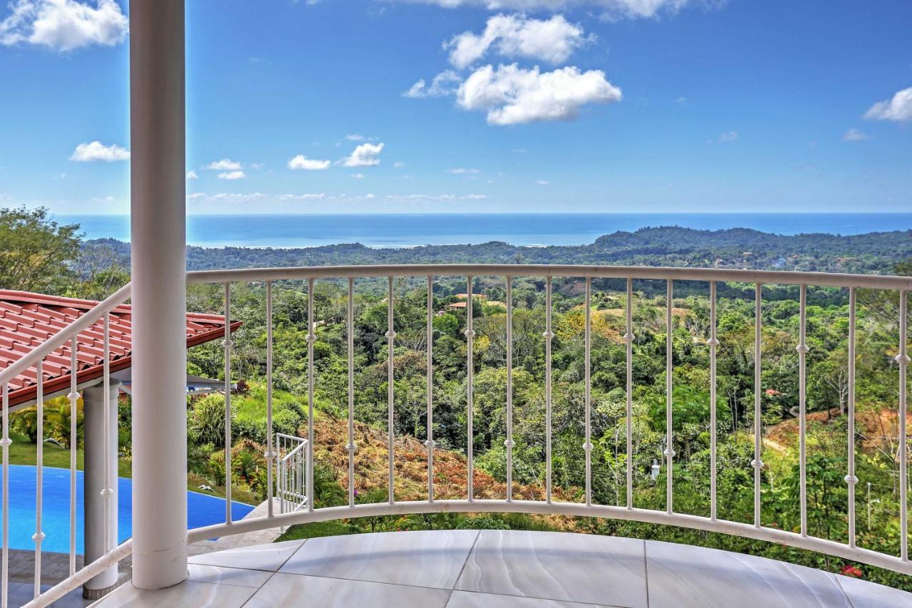 Holiday home Stunning Casa De La Roca House With Infinity Pool! Ojochal