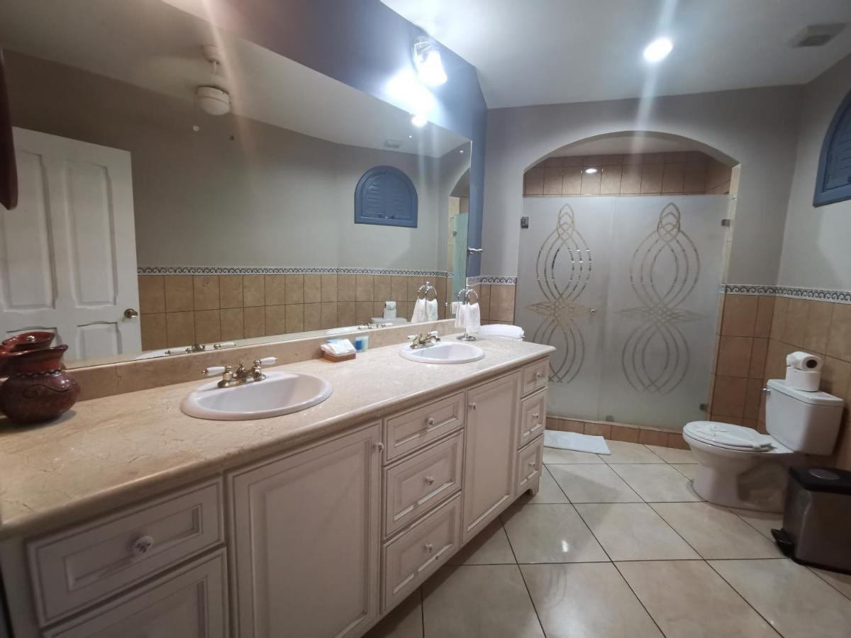 Chantel Suites Holiday home *