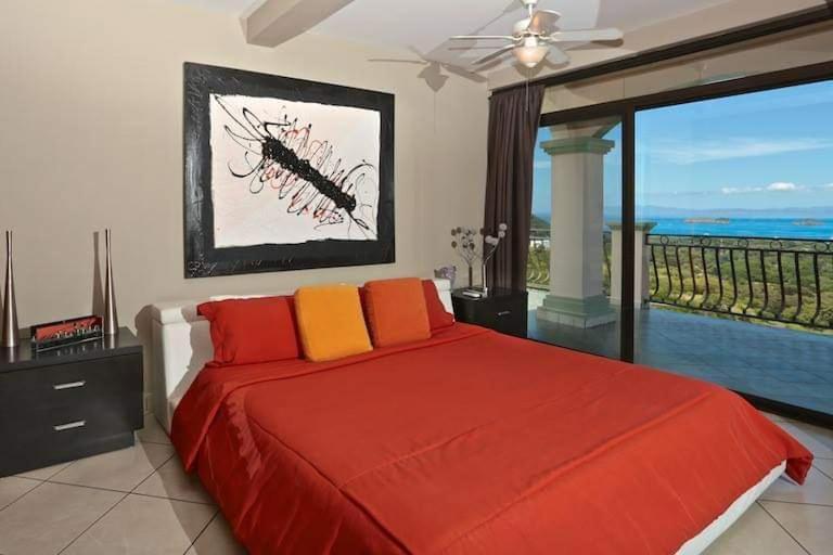 Chantel Suites Holiday home