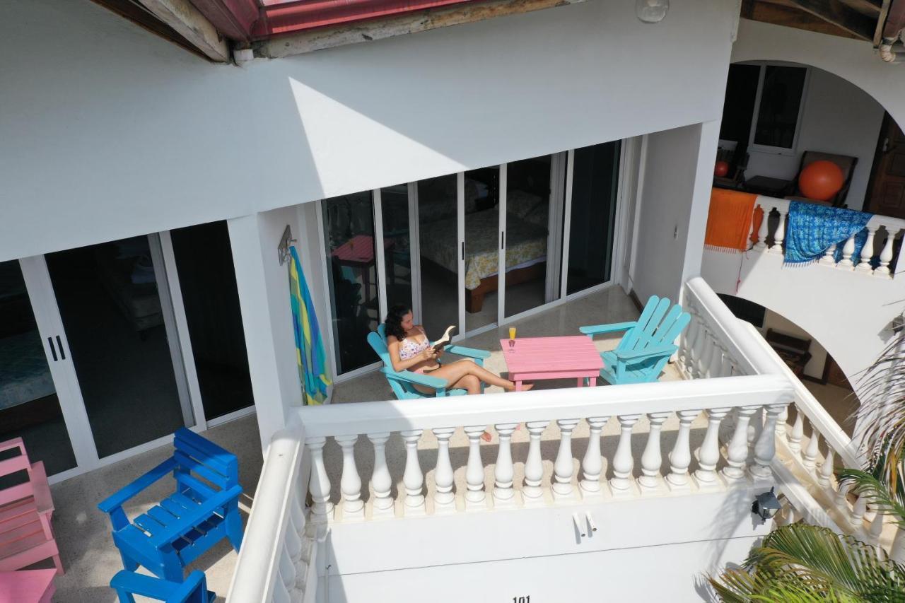 Hotel Mar Rey Tamarindo