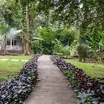 Jaguar Inn Bungalows