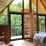 Tityra Lodge