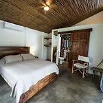 Hotel Peace & Lodge