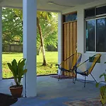Hotel Pura Natura Beachfront Tortuguero