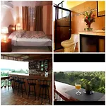 Villa Manolo Corcovado, Ocean & Forest View Lodge, Bar & Restaurant