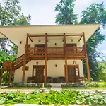 Lanna Ban Hotel