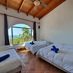 Casas Ideales Para Familia Y Su Mascota En Bahia De Los Piratas