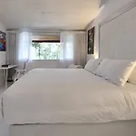Le Cameleon Boutique Hotel