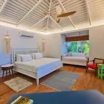 Tortuga Lodge & Gardens By Boeena