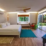 Tortuga Lodge & Gardens By Boeena