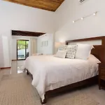 Casa Woodbine Private House On Tamarindo Beach