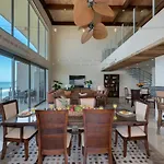 Dds-802N Luxurious Family Friendly Penthouse