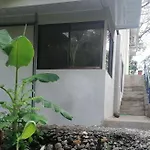 Casa Taupe