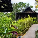Tiki Villas Rainforest Lodge - Adults Only