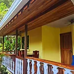 Jungle Beach Bungalow With Ac & Fiber Optic