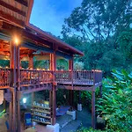 Playa Nicuesa Rainforest Eco Sanctuary