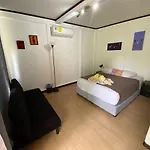 Aracari Garden Hostel