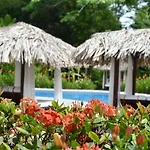 Espadilla Gardens Hotel